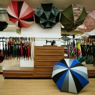 Boutique H2O Parapluies - Intérieur