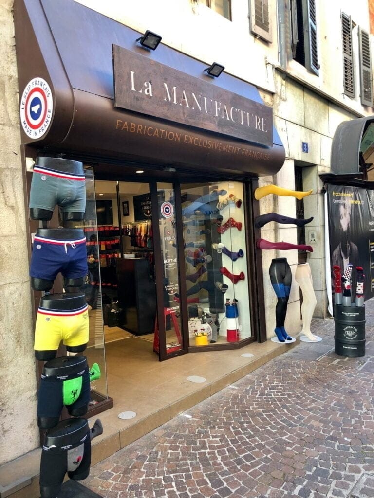 Boutique La manufacture Perrin Annecy - Vitrine