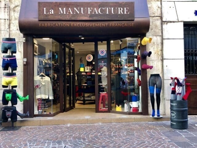 boutique la manufacture annecy vitrine Boutique La manufacture Perrin Annecy - Vitrine