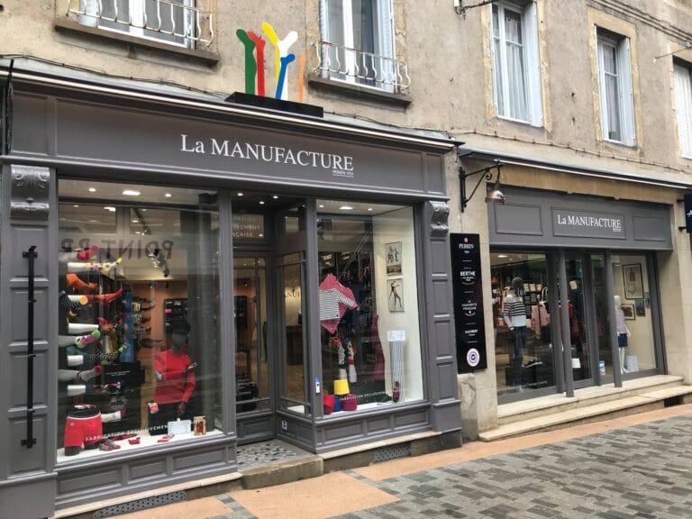 Boutique La Manufacture Perrin Autun - Vitrine