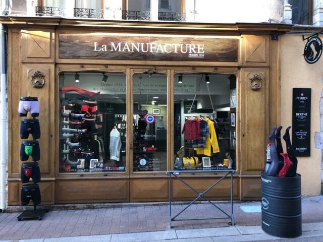 Boutique La Manufacture Perrin Cluny - Vitrine