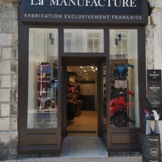 Boutique La Manufacture Perrin Granville - Vitrine