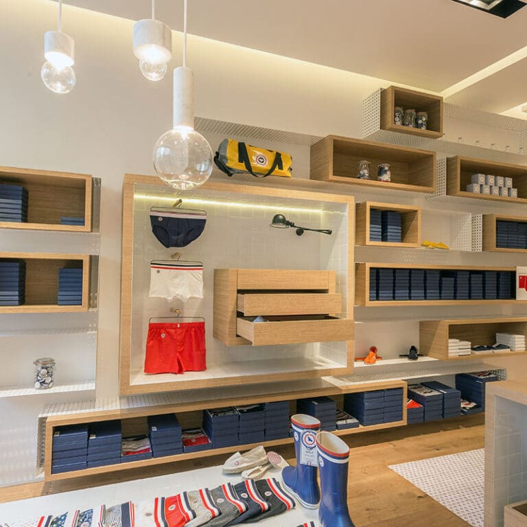 Boutique Le Slip Français Paris Abbesses - Intérieur