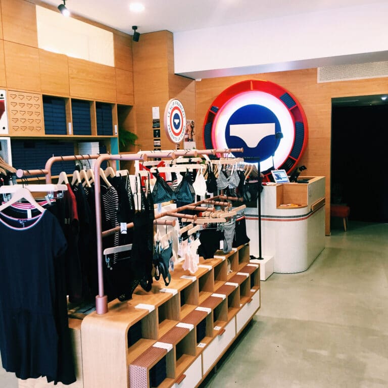 Boutique Le Slip Français Paris Saint-Germain-des-Prés - Intérieur