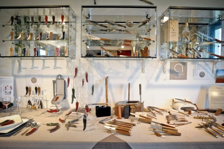 Boutique Les Couteliers Basques Bidart - Intérieur