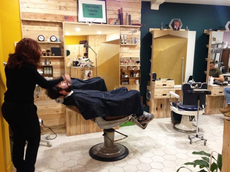Boutique Les Curieux Lyon - Coiffure