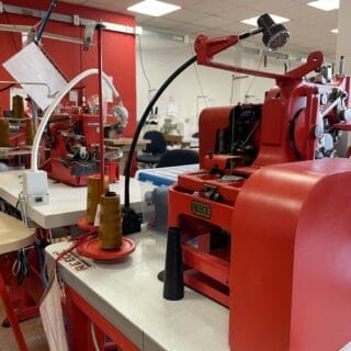 Atelier 1083 de Romans-sur-Isère - Machine à coudre