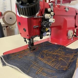 Atelier 1083 de Romans-sur-Isère - Machine à coudre