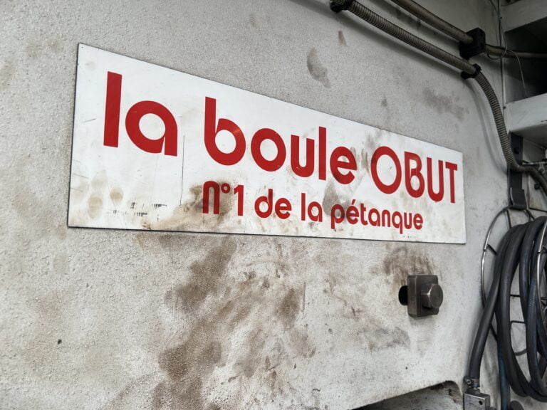 Usine Obut à Saint-Bonnet-le-Château