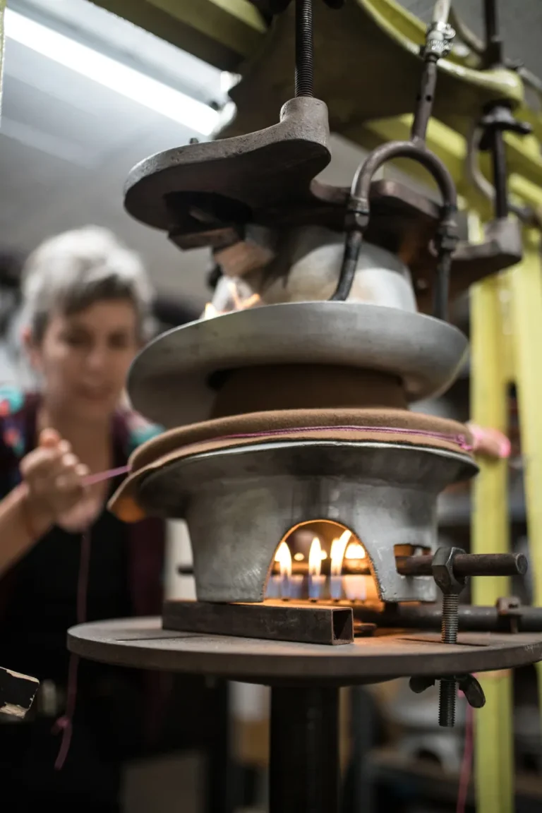 Studio Grimel - Fabrication de chapeaux et casquettes