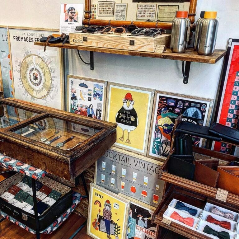 Boutique Les Traits Français Toulouse - Affiches