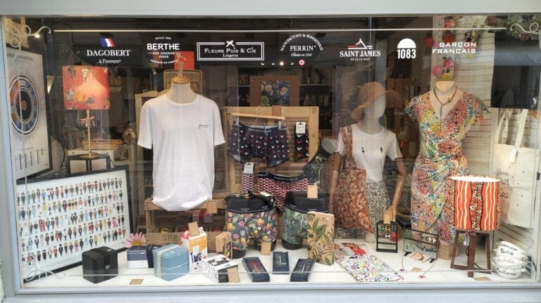 Boutique Entre Madeleine et Philibert Tournus - Vitrine