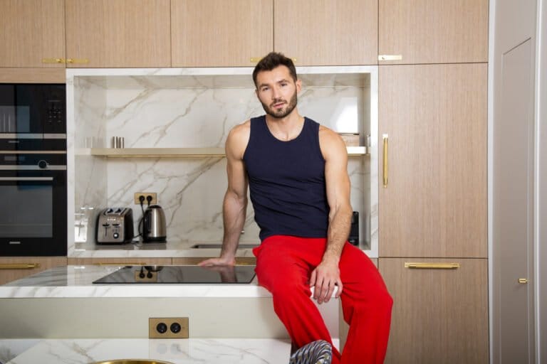 Garçon Français - Pyjama débardeur bleu marine et pantalon rouge