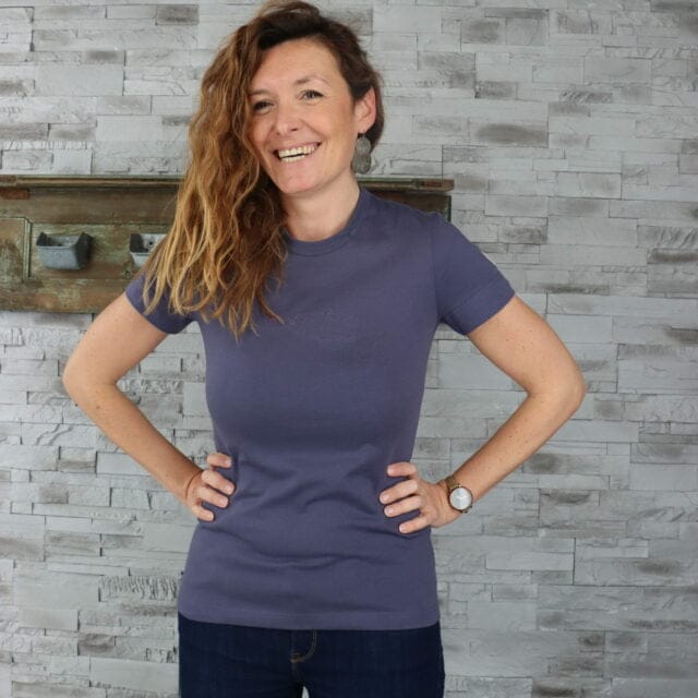 Naiakitsu - Le t-shirt femme