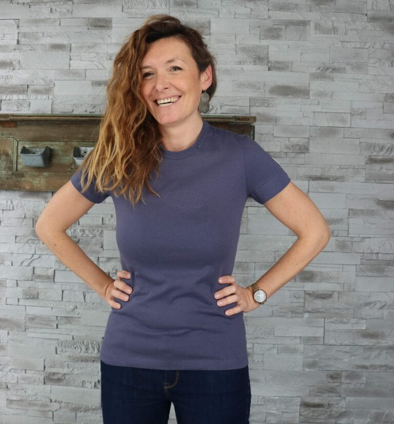 Naiakitsu - Le t-shirt femme