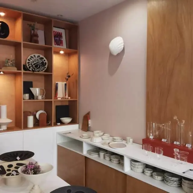 PAUSE. boutique Vincennes - Intérieur