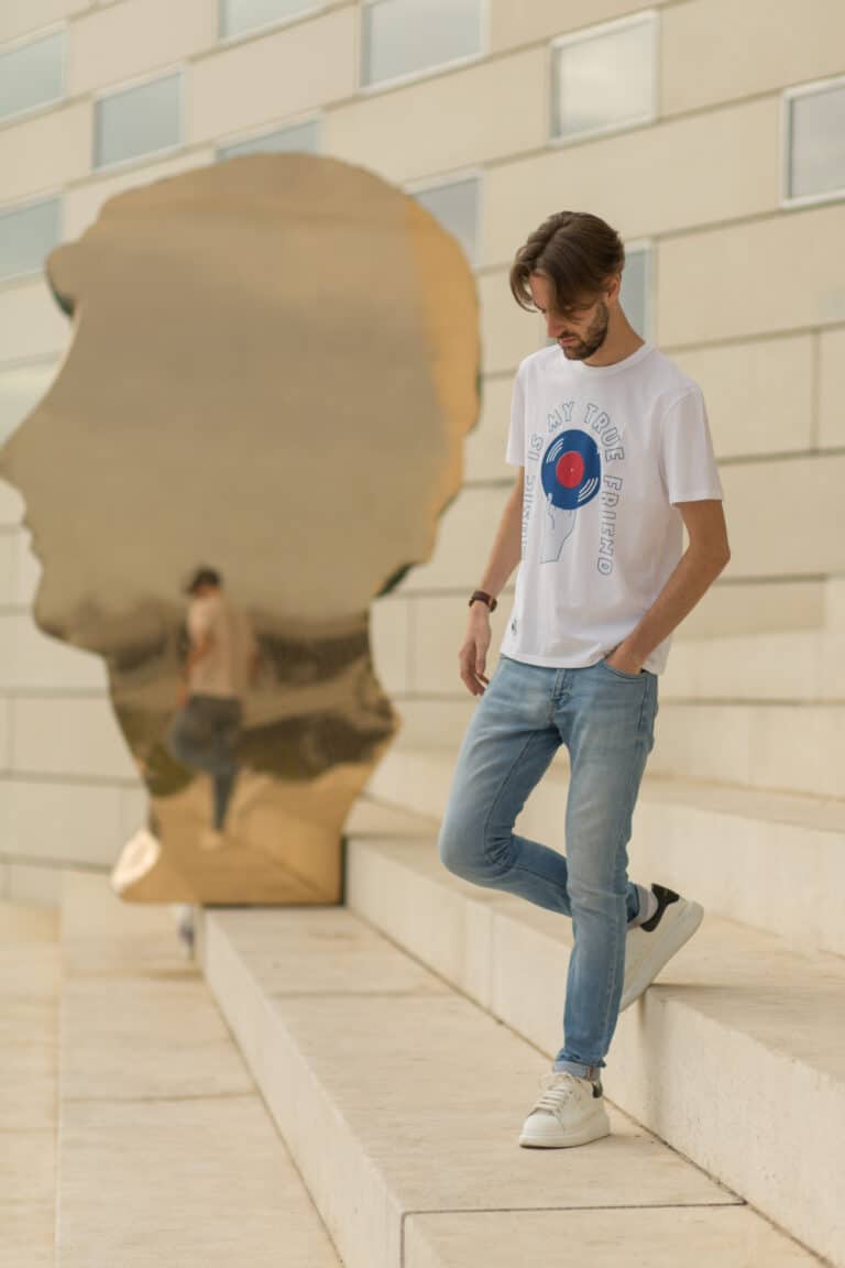 TEE KLUB - T-shirt