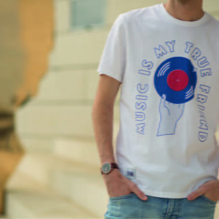 TEE KLUB