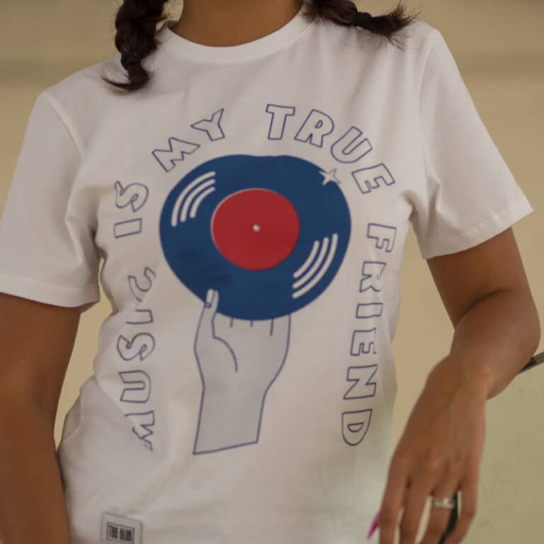 TEE KLUB - T-shirt Music my true friend