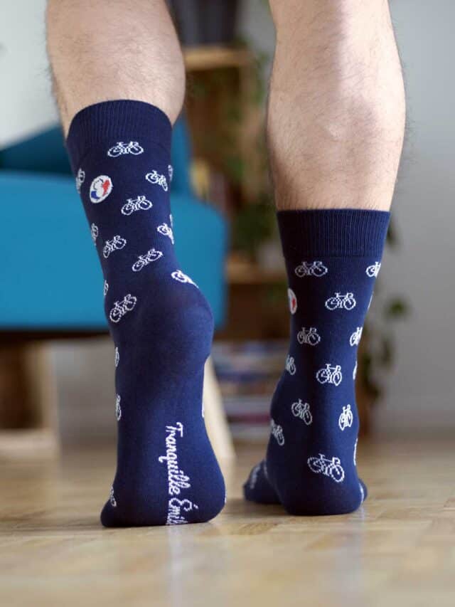 Tranquille Émile - Chaussettes bleues à motifs blancs Les Vélos