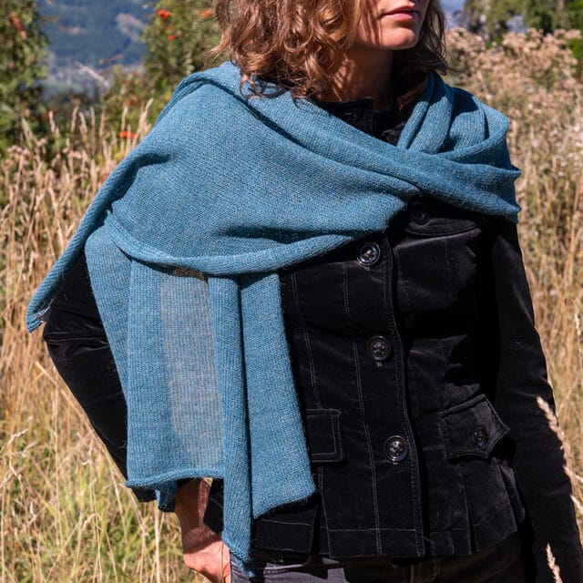Sweet Alpaga - Écharpe alpaga tricotée bleue Inès