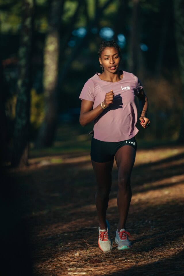 Kali Running Rose