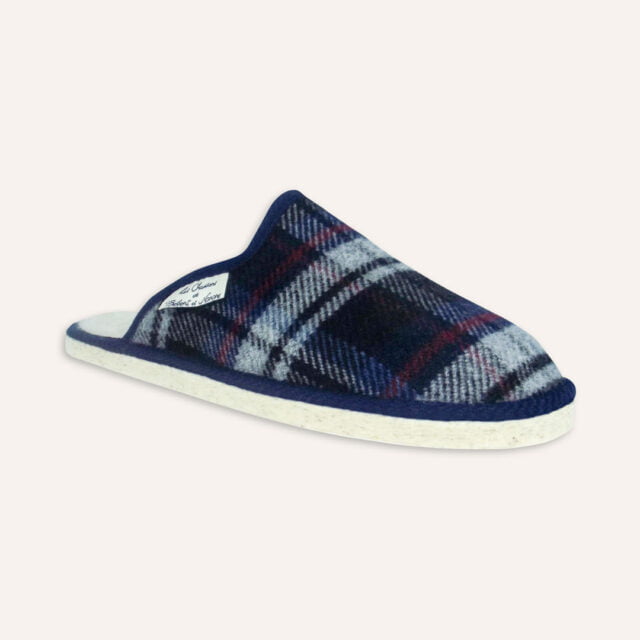 Les Chaussons de Bébert et Nonore - Mules motif écossais pour homme Martial