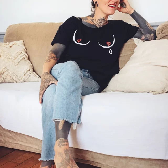 Tziganette - Tee Shirt Boobs noir
