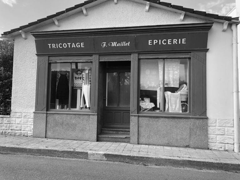 SEDEM - Boutique historique située devant l'atelier