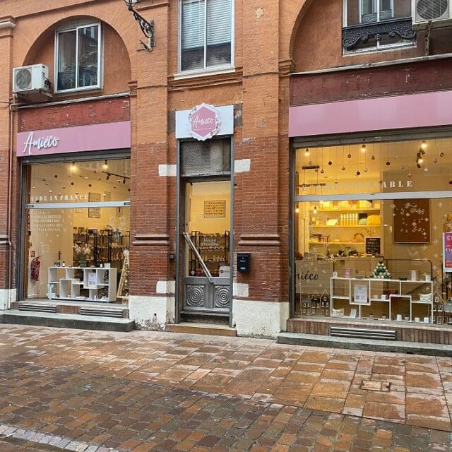 boutique amieco toulouse vitrine Boutique Amiéco Toulouse - Vitrine
