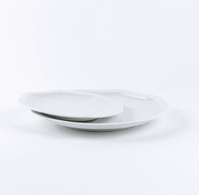 Ogre La Fabrique - L’assiette à dessert en porcelaine octogonale blanche de Limoges