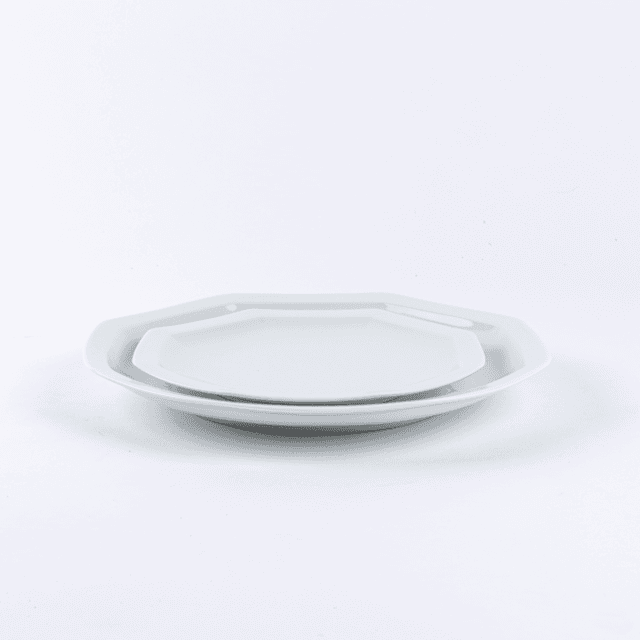 Ogre La Fabrique - L’assiette à dessert en porcelaine octogonale blanche de Limoges