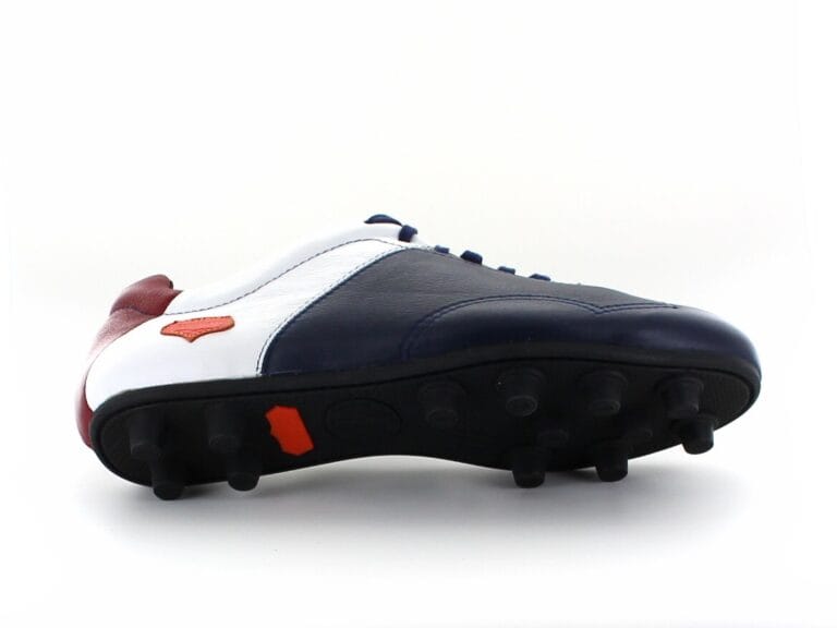Chaussures de foot en cuir - Infatigable