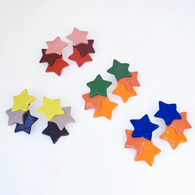 Anne-Lise Pichon - Boucles d’oreilles trois étoiles colorées