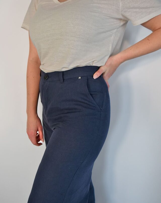 Aatise - pantalon femme taille mi-haute zhéa 100% lin marine