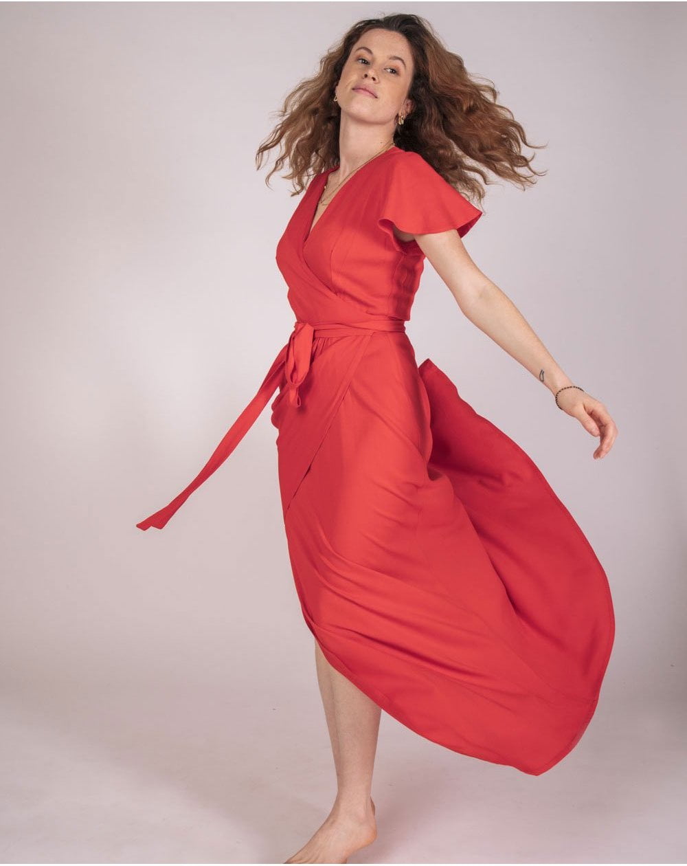 Aatise - robe de noël zermonie aatise 100% ecovero rouge