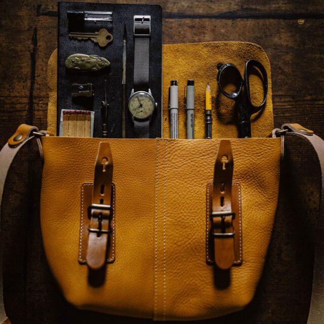 Bleu De Chauffe - Sac besace Louis - Brun ambré