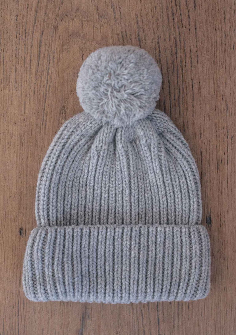 Montlimart - BONNET POMPOM GRIS CLAIR