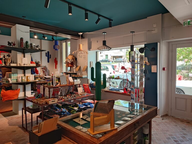 Boutique Le Repère du Zèbre à Valbonne