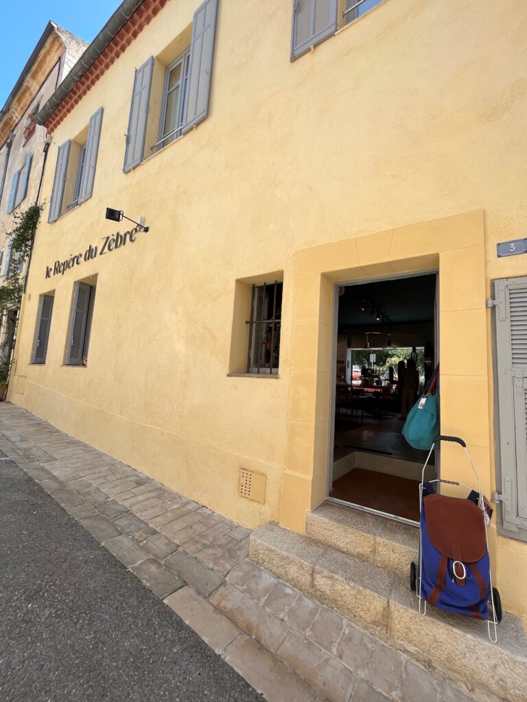 Boutique Le Repère du Zèbre à Valbonne
