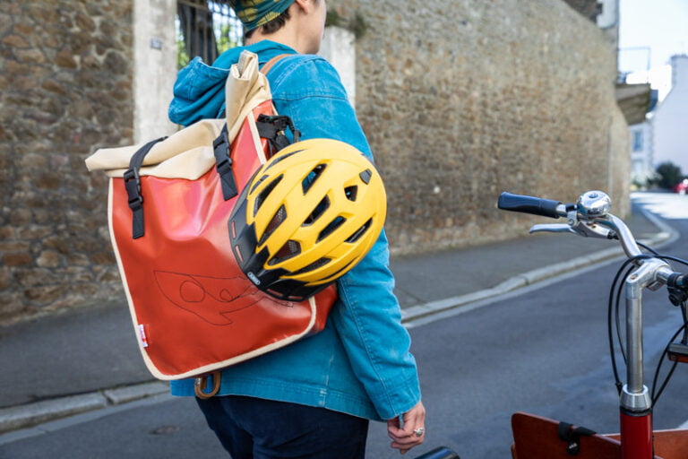 L'Atelier de la Baleine à Bosse - Sacoche vélo / Sac à dos - BARDALEINE Bleu franc