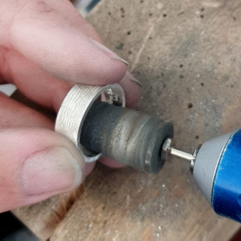 Atelier Désirée Schmidt Paris - Fabrication de bijoux