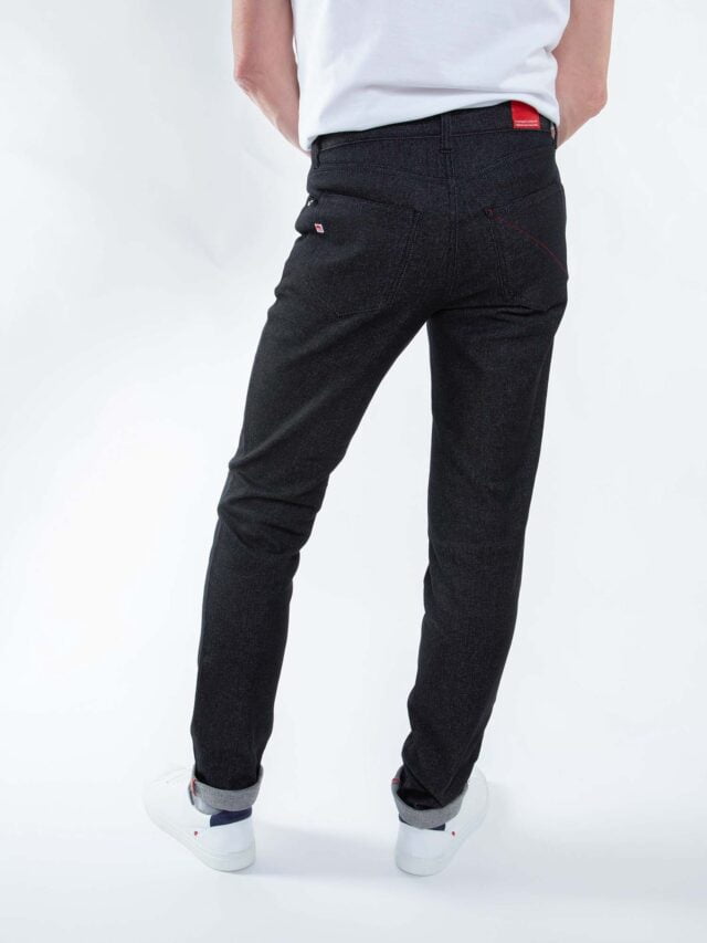 1083 - JEANS AJUSTE 105N ATHLETIQUE coton bio superdenim flex noir brut