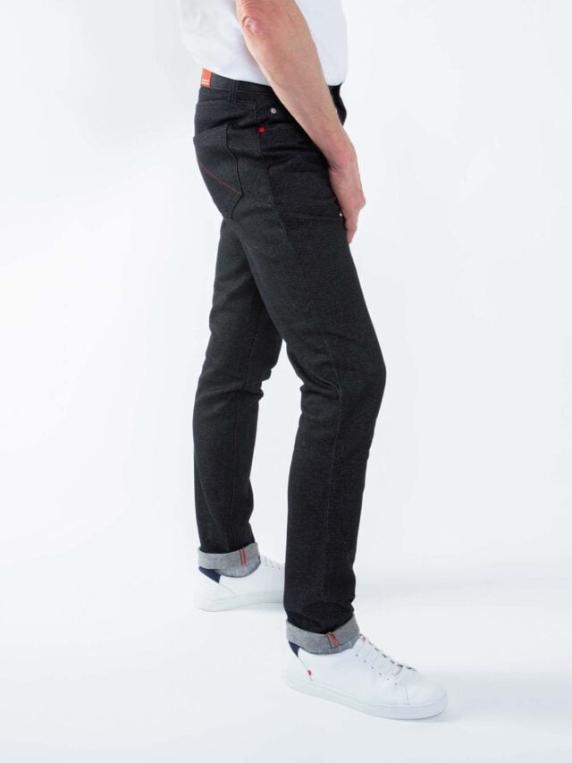 1083 - JEANS AJUSTE 105N ATHLETIQUE coton bio superdenim flex noir brut