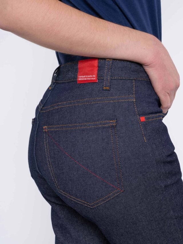 1083 - JEANS BOOTCUT 202N EVASE coton bio superdenim flex indigo brut Femme