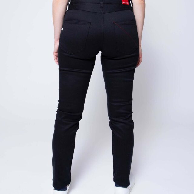 1083 - JEANS SLIM 7/8EME 204N FUSELE LA GENTLE FACTORY coton bio uni noir