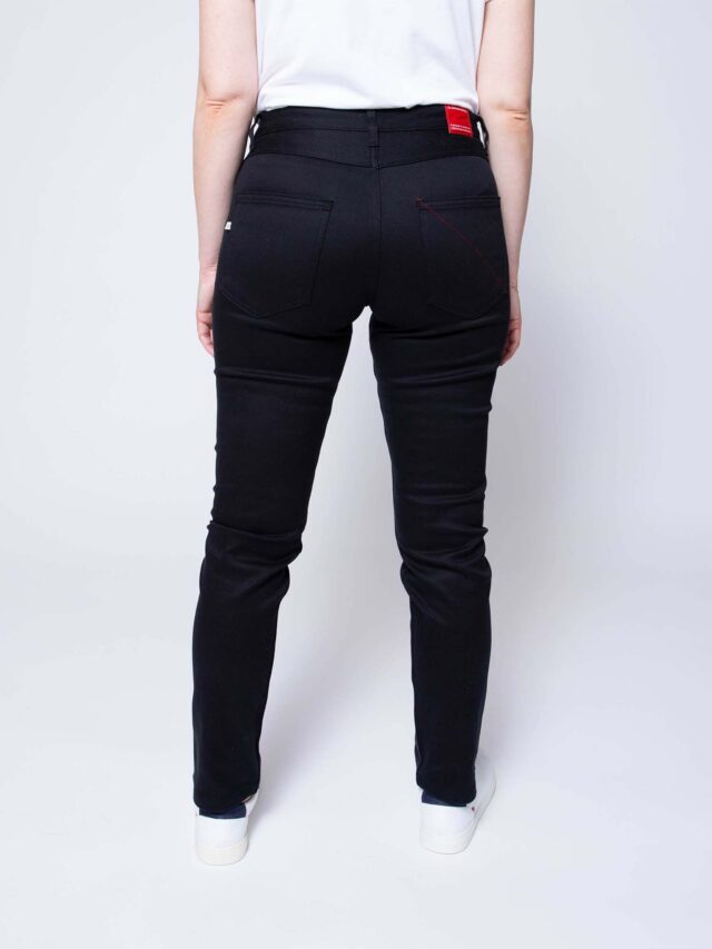 1083 - JEANS SLIM 7/8EME 204N FUSELE LA GENTLE FACTORY coton bio uni noir