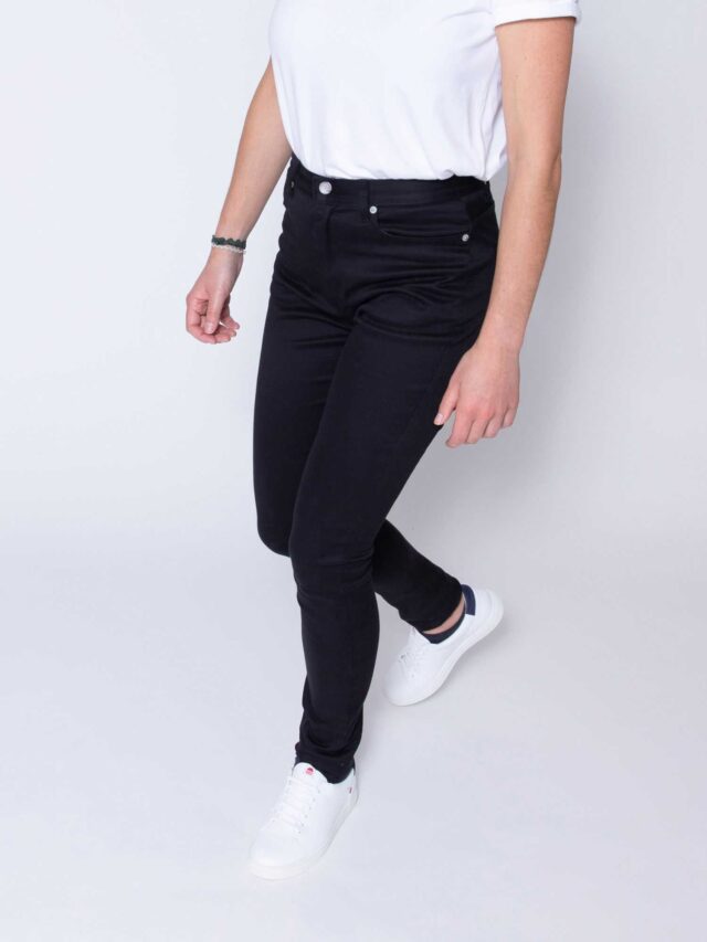 1083 - JEANS SKINNY 207H SUPER FUSELE taille haute coton bio uni noir