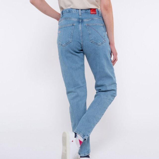1083 - JEANS MOM 208H DELAVE  flex coton bio indigo clair