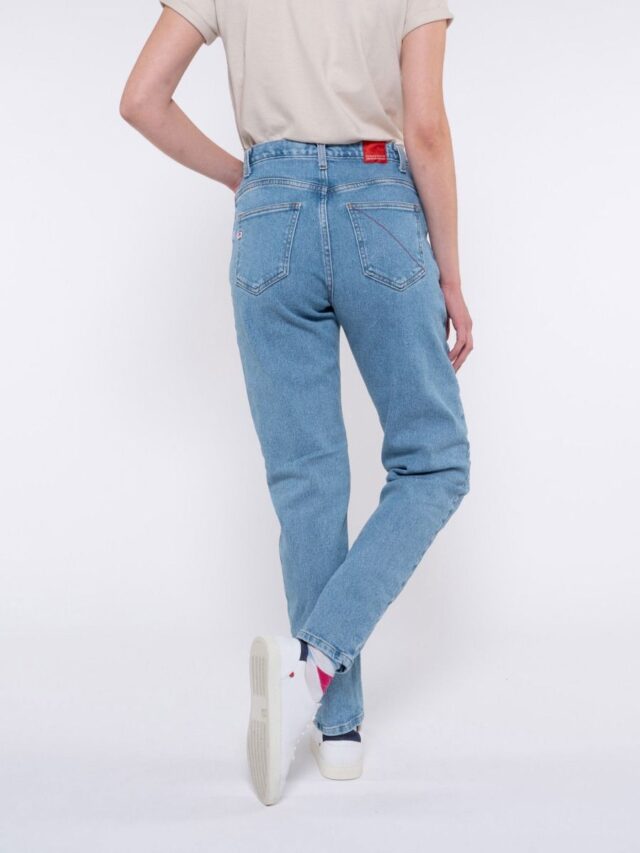 1083 - JEANS MOM 208H DELAVE  flex coton bio indigo clair